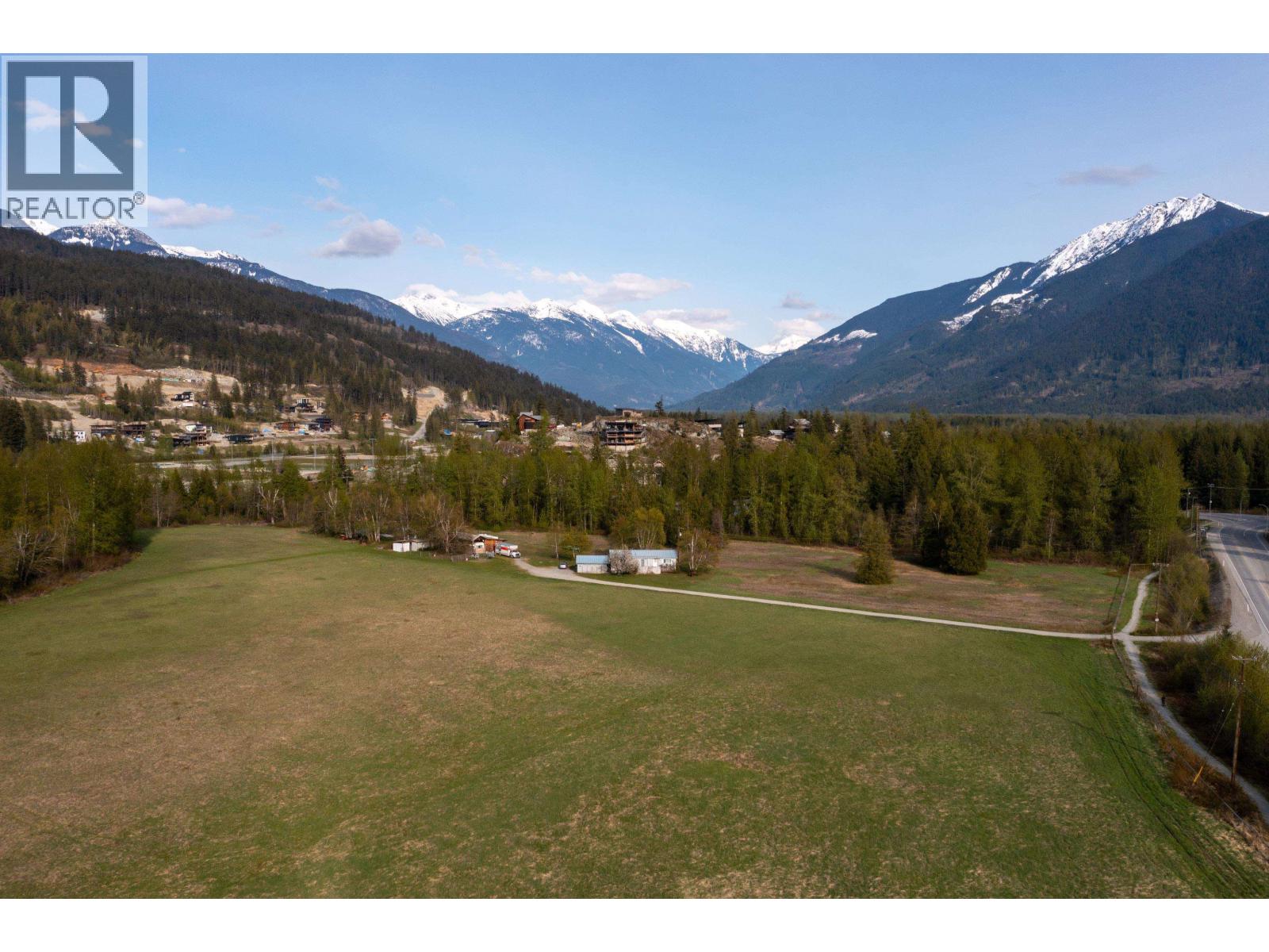 1691 HIGHWAY 99, Pemberton