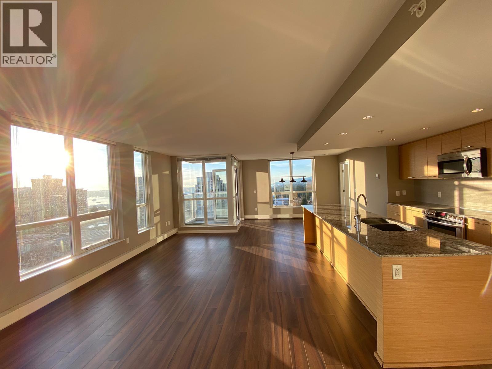 1401 135 E 17TH Street - main photo