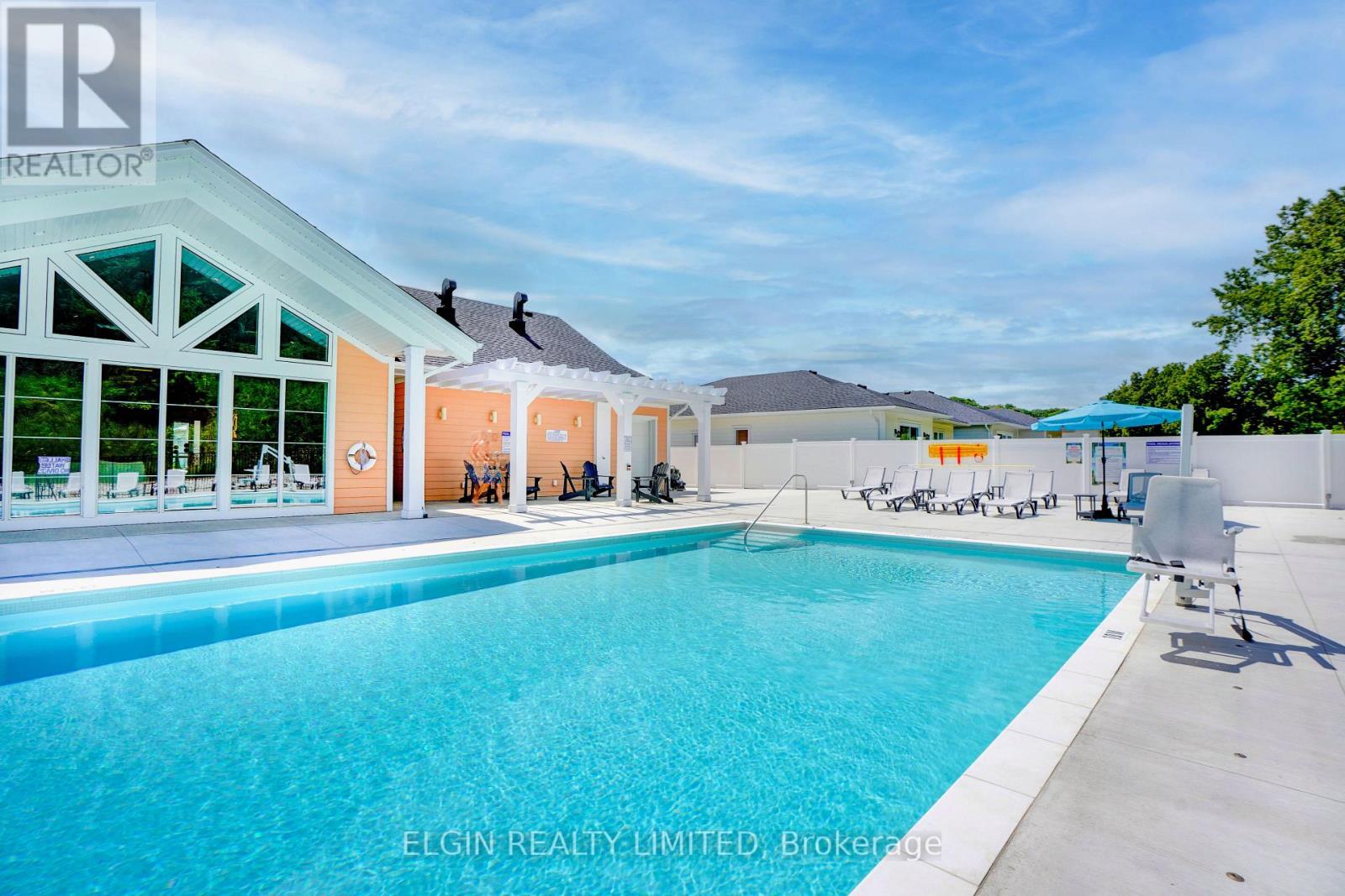 30 REGATTA WAY Property Photo