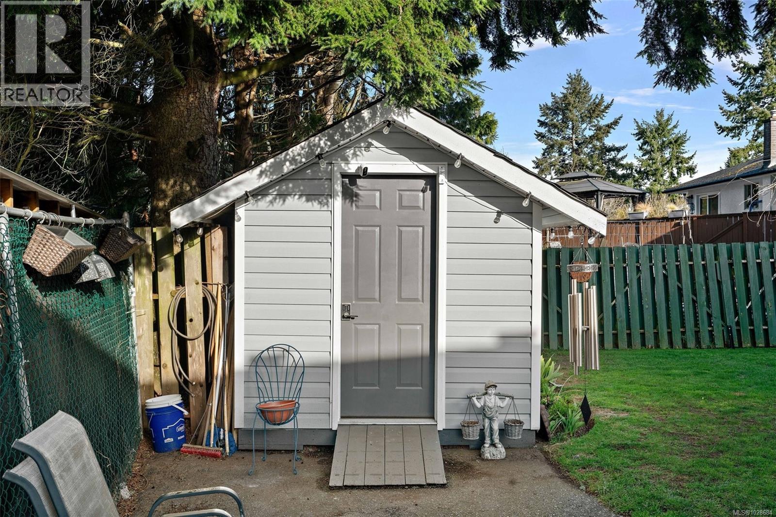  2921 Mount Wells Drive, Langford