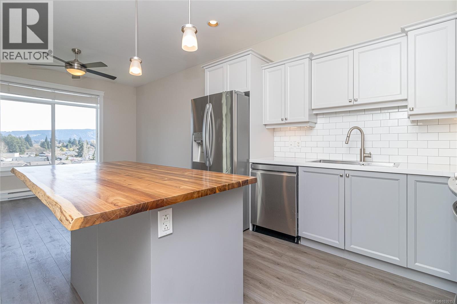 3178 HERONS WAY - 18