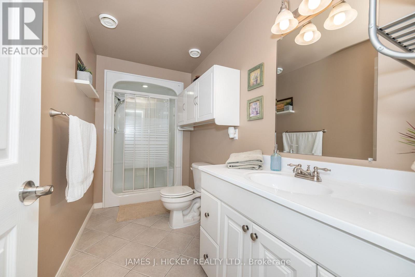 12 BOUDREAU ROAD - 31