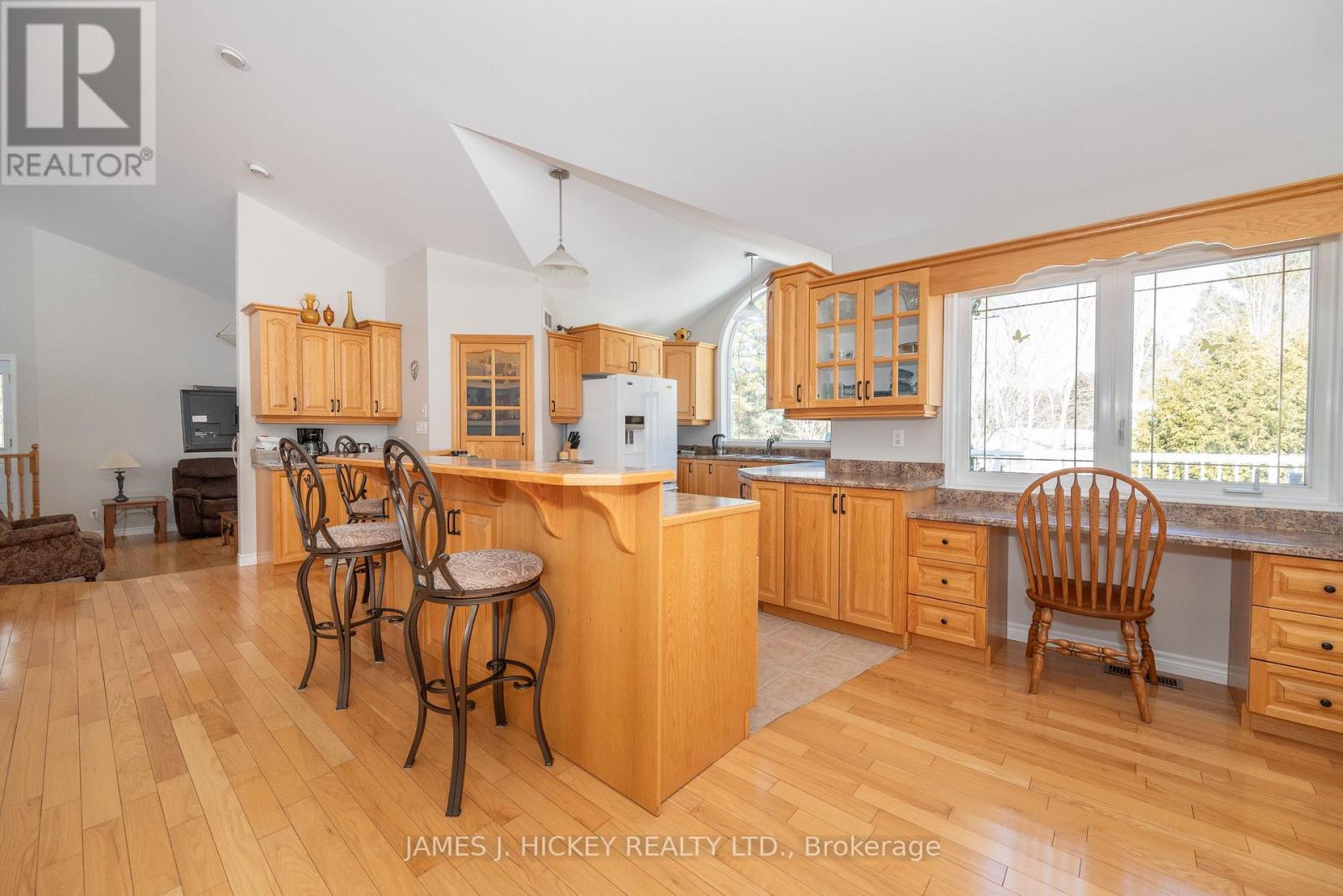12 BOUDREAU ROAD - 6