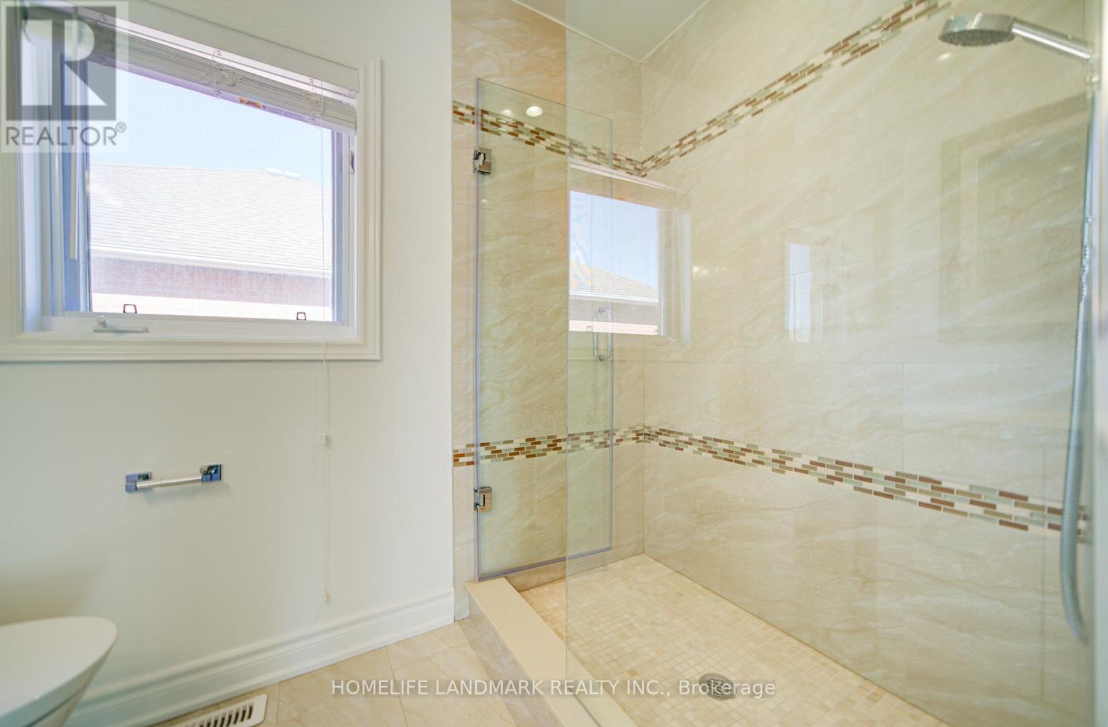 282 MANHATTAN DRIVE, Markham (Markville), Ontario