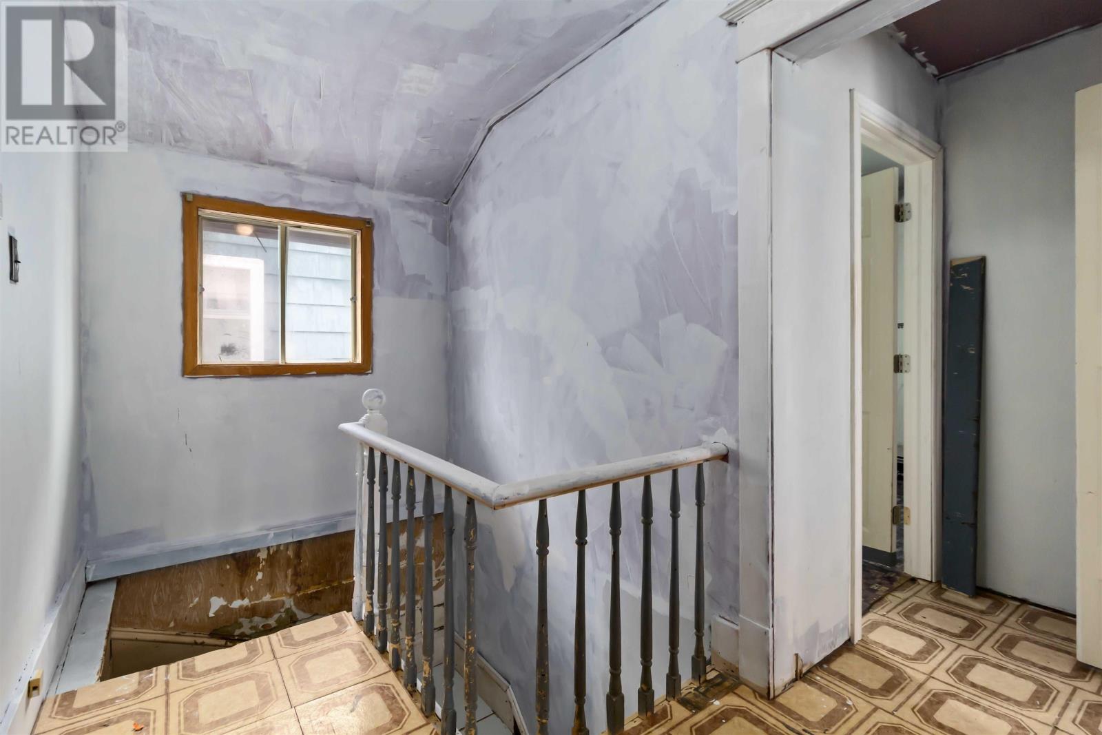 Property 20 of 41 of 102 King Street