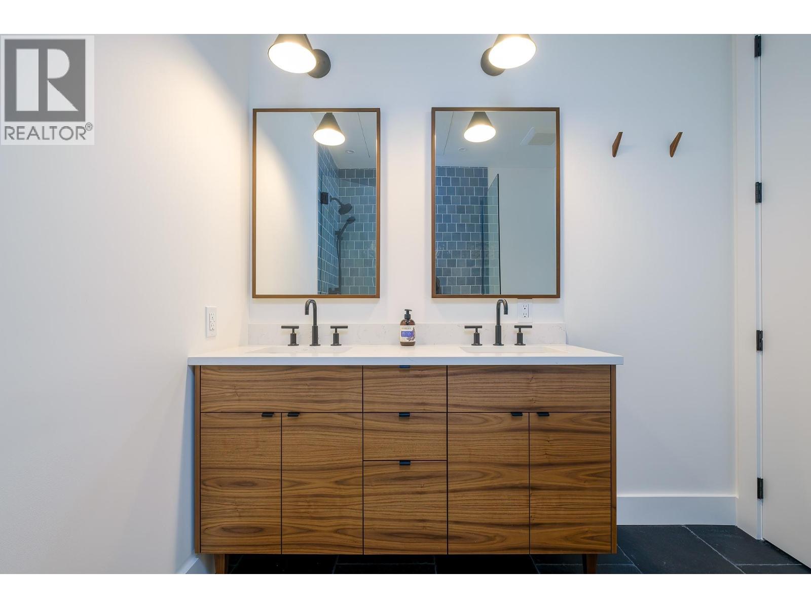 322 LARCH TERRACE - 32