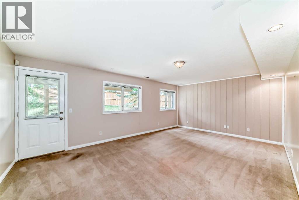 Single Family House for Sale in  Scenic Acres Terrace NW Scenic Acres Calgary 