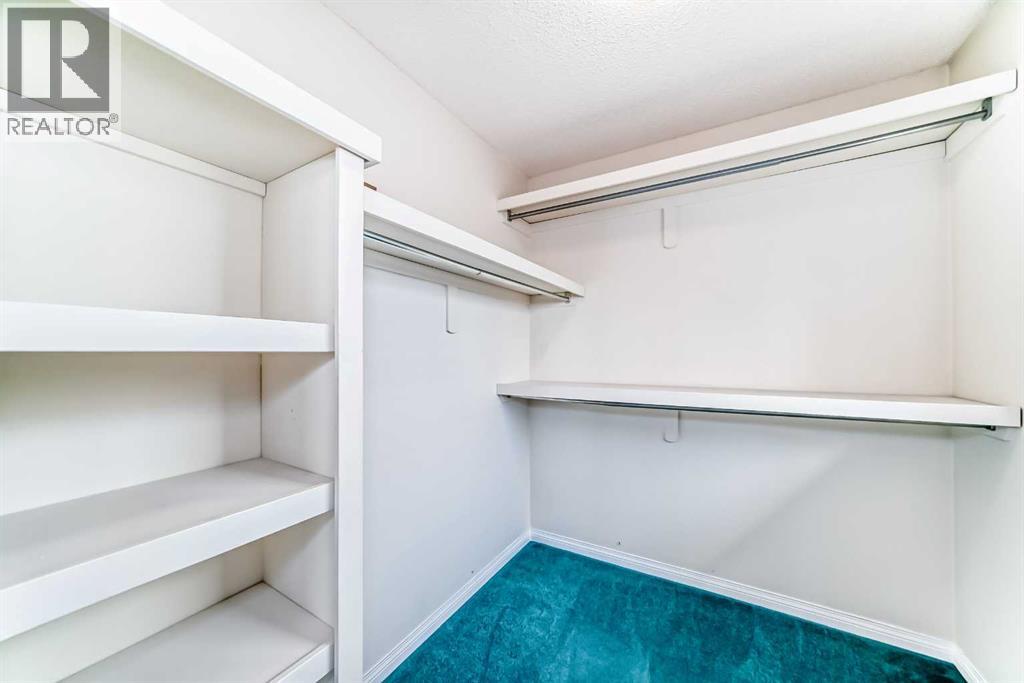 Single Family House for Sale in  Scenic Acres Terrace NW Scenic Acres Calgary 