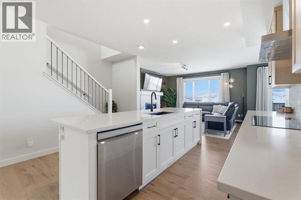 459 Rivercrest Road, Cochrane