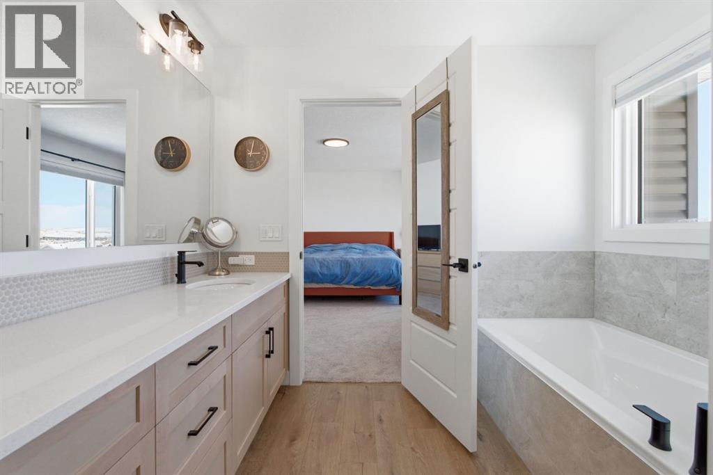 459 Rivercrest Road, Cochrane