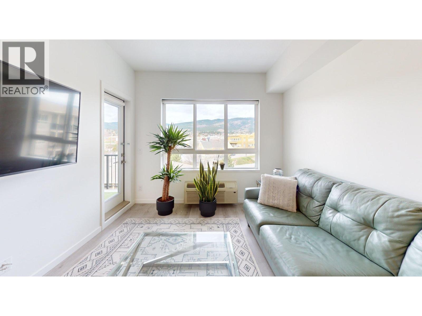 421 2301 Carrington Road, West Kelowna