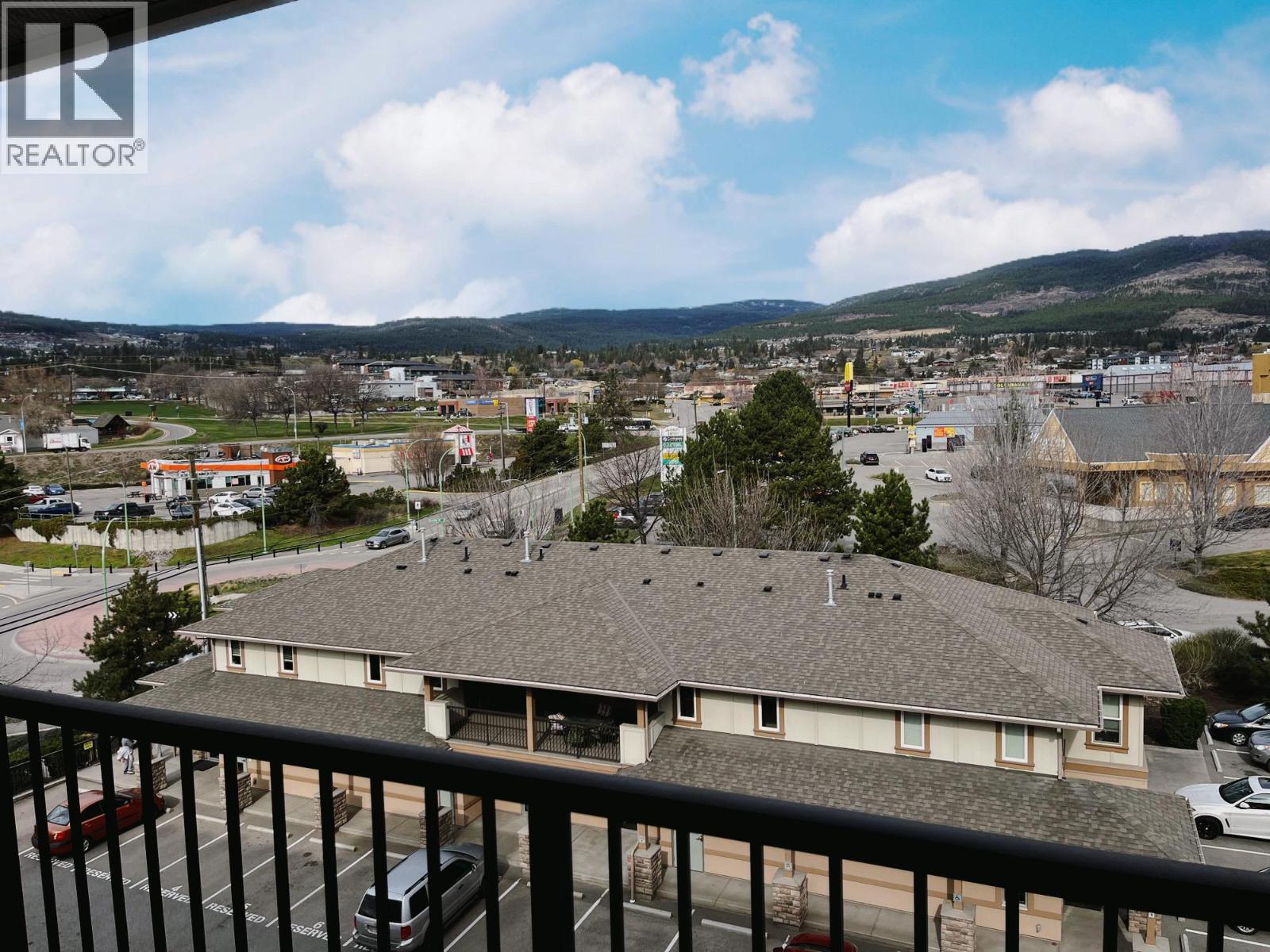 421 2301 Carrington Road, West Kelowna