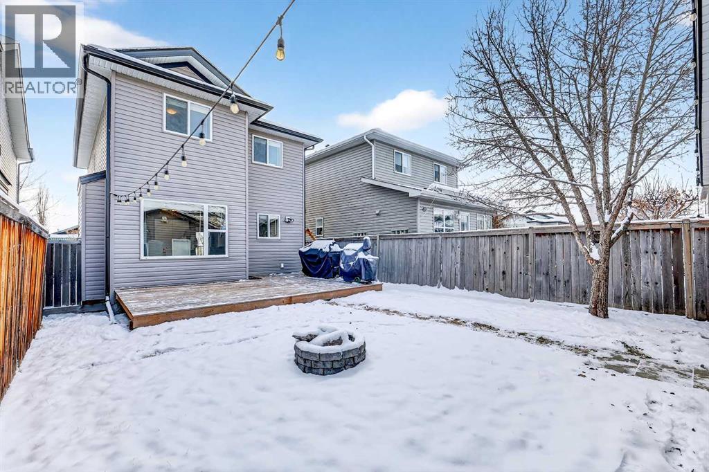 Single Family House for Sale in  Everridge Way SW Evergreen Calgary 