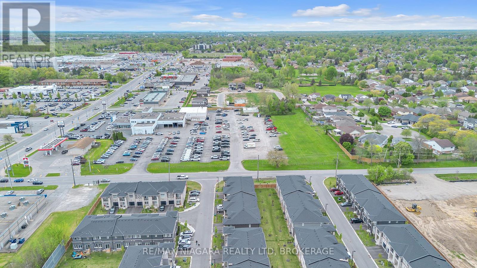 120 RENFREW TRAIL - 33