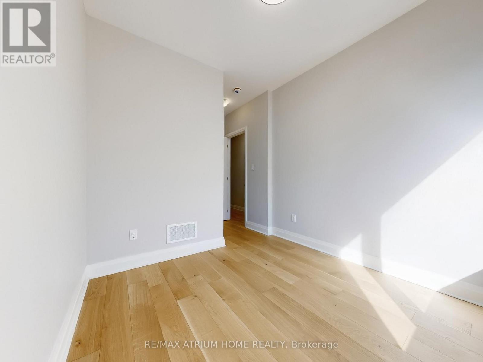 18 TEASEL WAY - 16