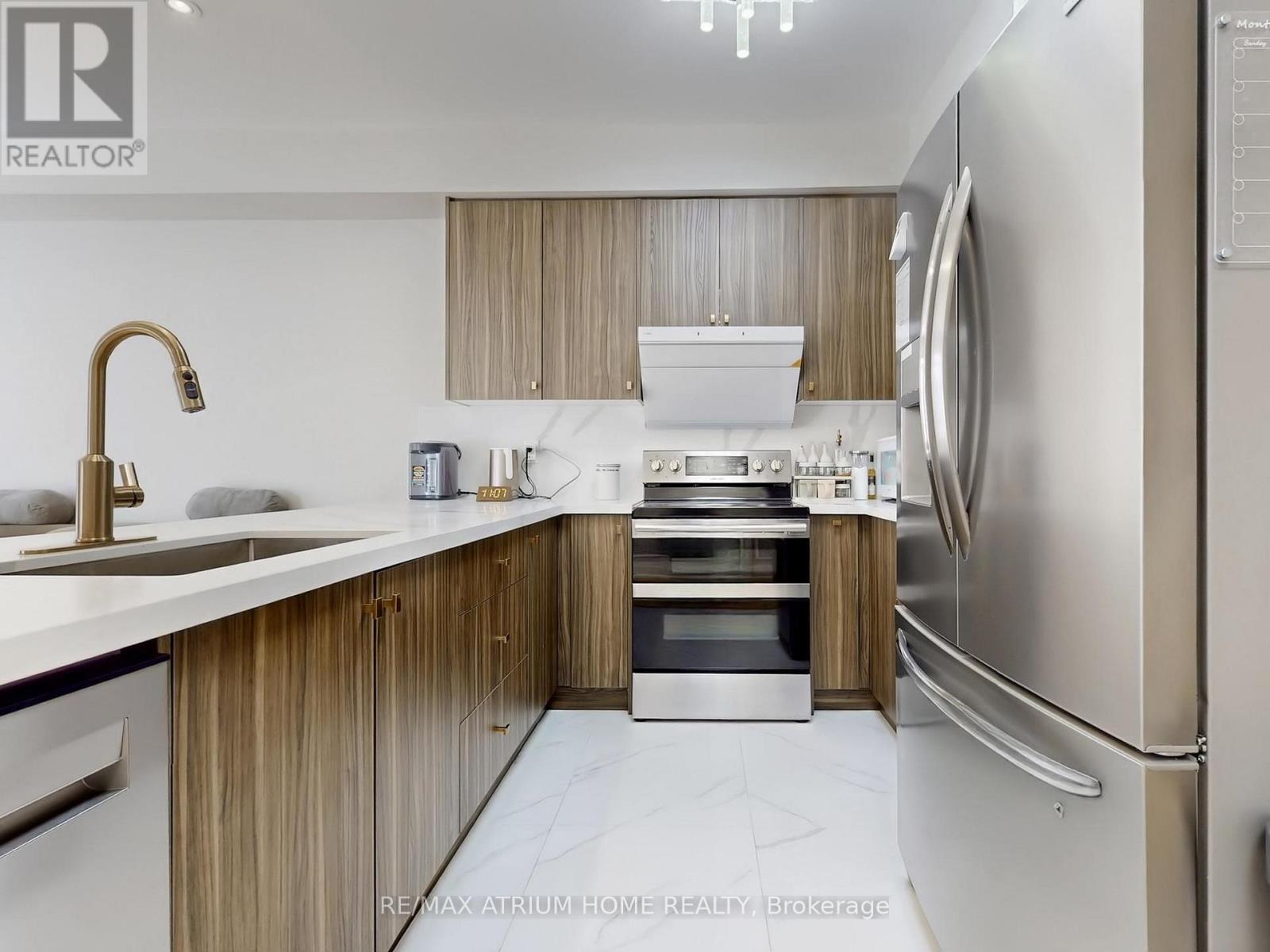 18 TEASEL WAY - 7