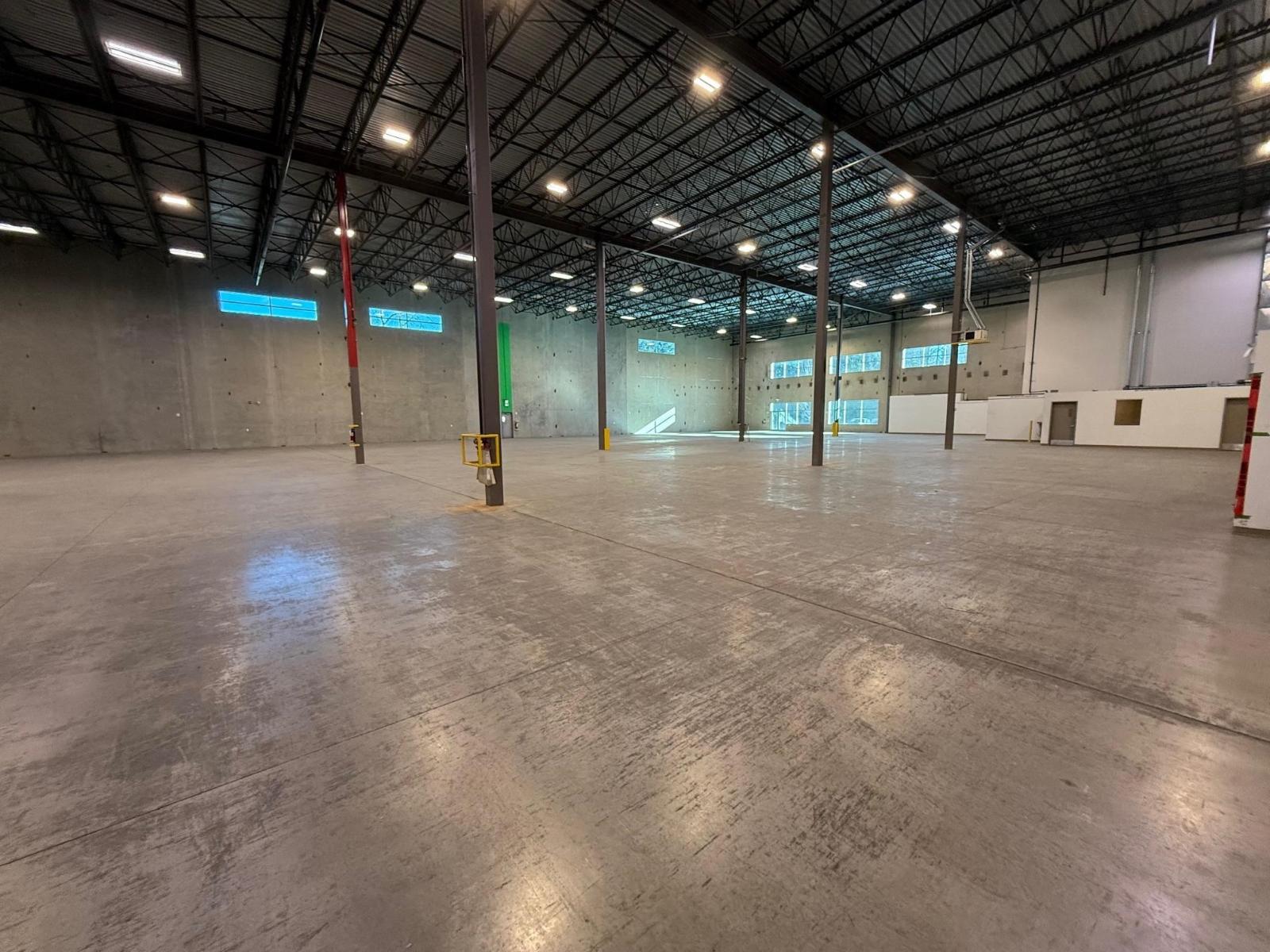 Industrial in Langley - Image 6