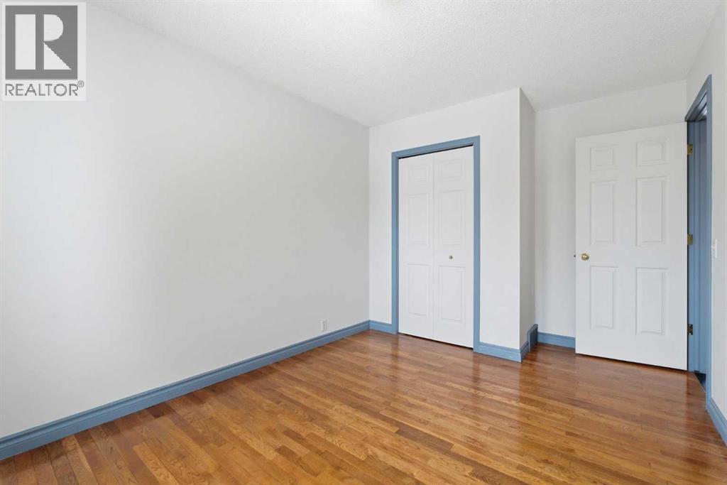 Single Family House for Sale in  Mt Cornwall Circle SE McKenzie Lake Calgary 