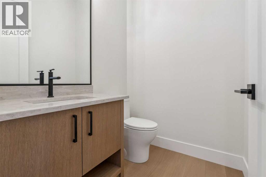 Single Family House for Sale in   Street NW Hillhurst Calgary 