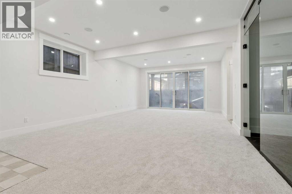 Single Family House for Sale in   Street NW Hillhurst Calgary 