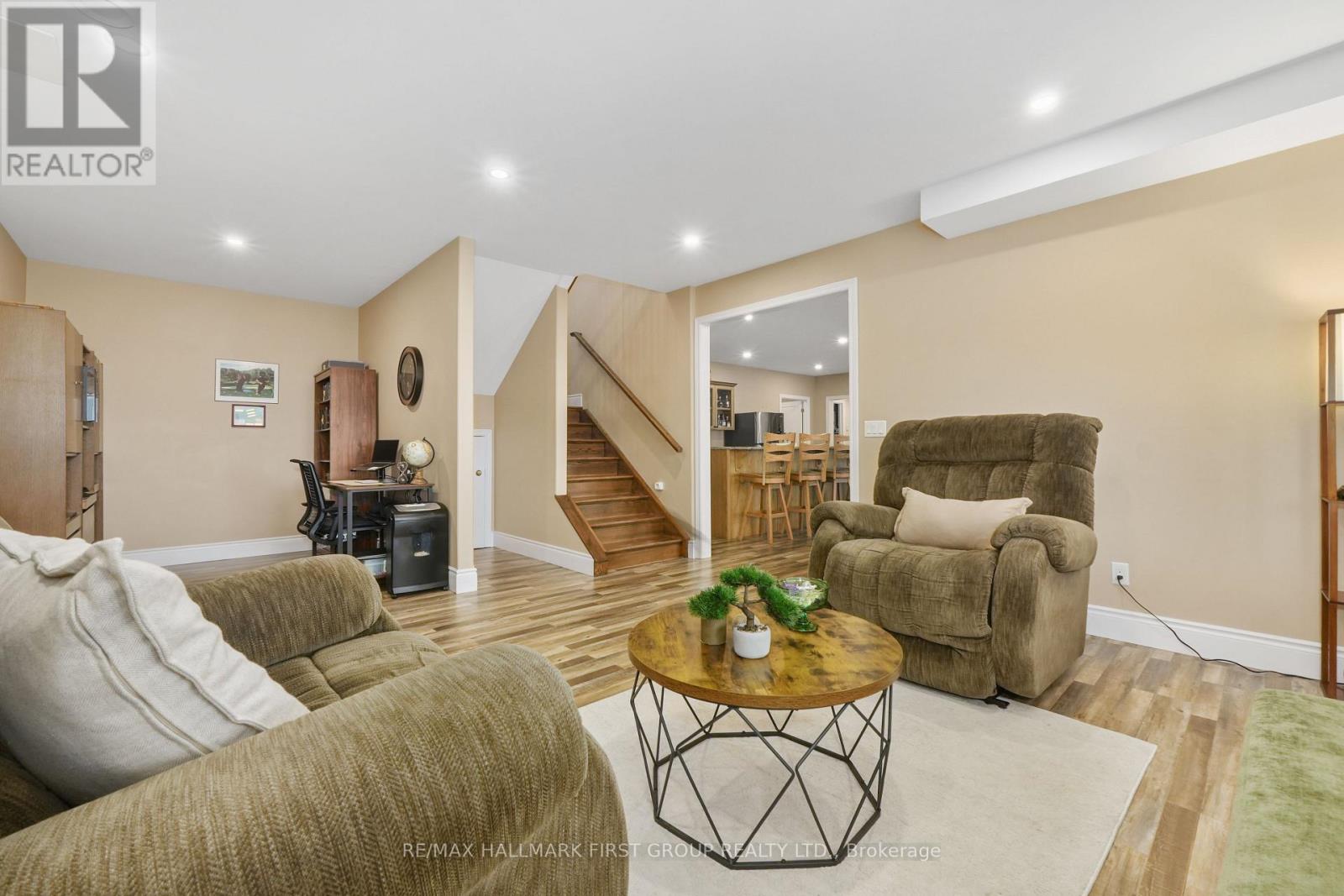 667 HUFF ROAD - 32