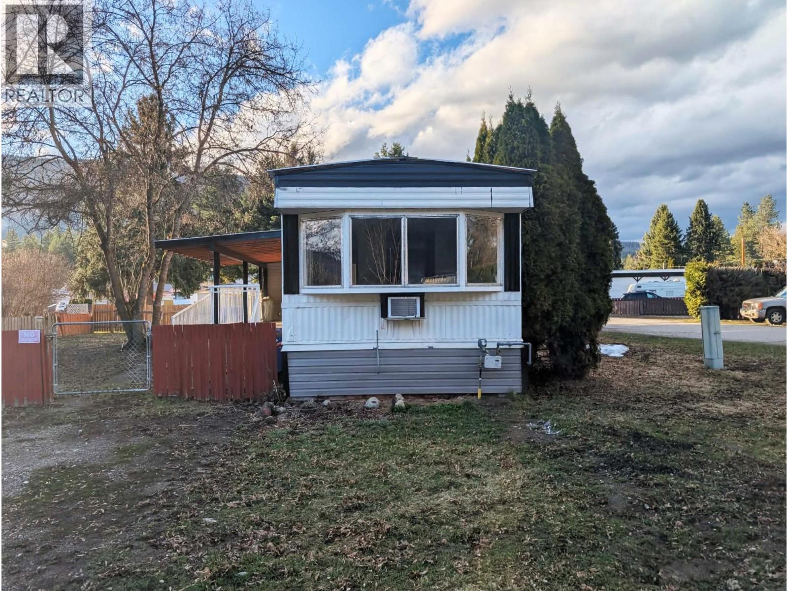 #E9 446 MABEL LAKE ROAD - 26