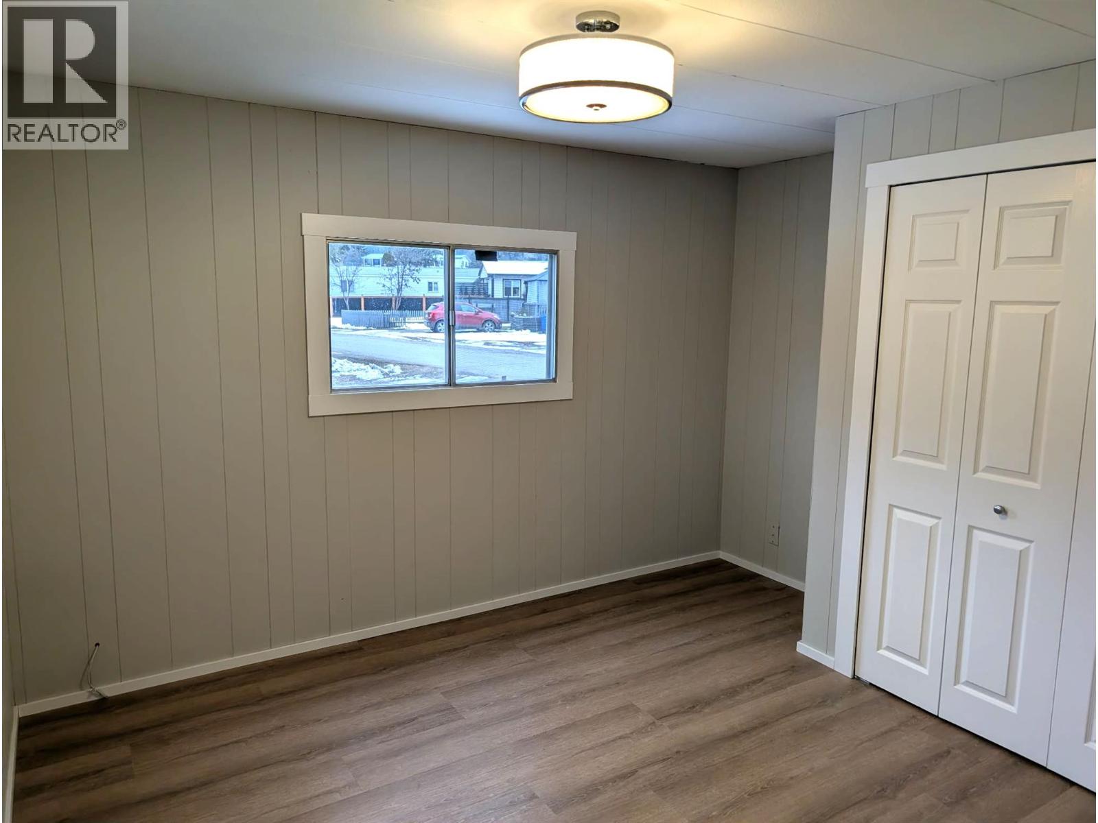 #E9 446 MABEL LAKE ROAD - 22