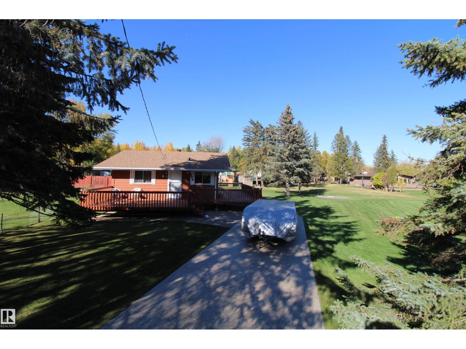 
          308 309 3 St. Ross Haven
            <br/>
            <span>Rural Lac Ste. Anne County</span>
            , 
            <span>AB</span>
             <span>T0E1A0</span>
         - Photo 13