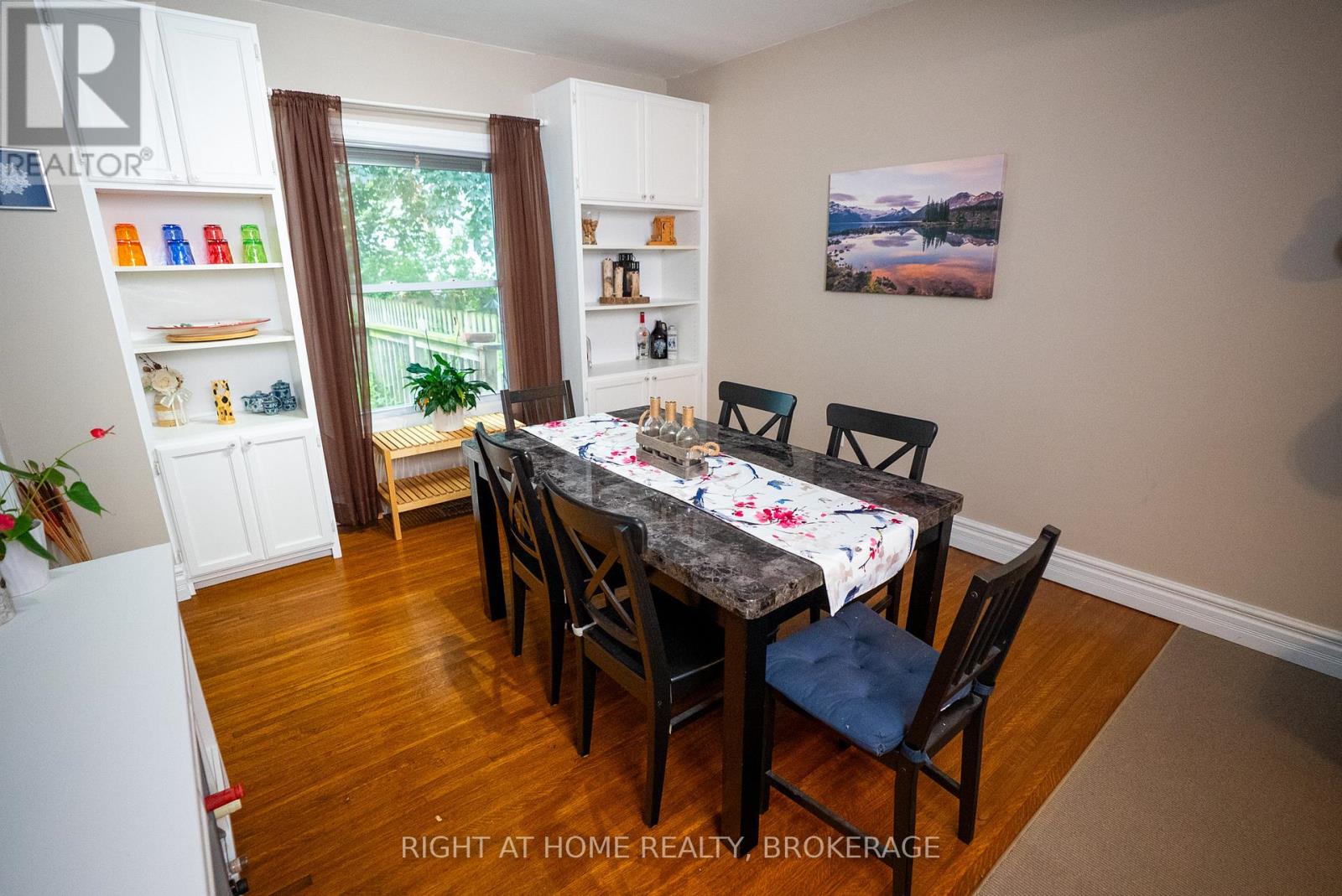 88 CHAPLIN AVENUE - 10