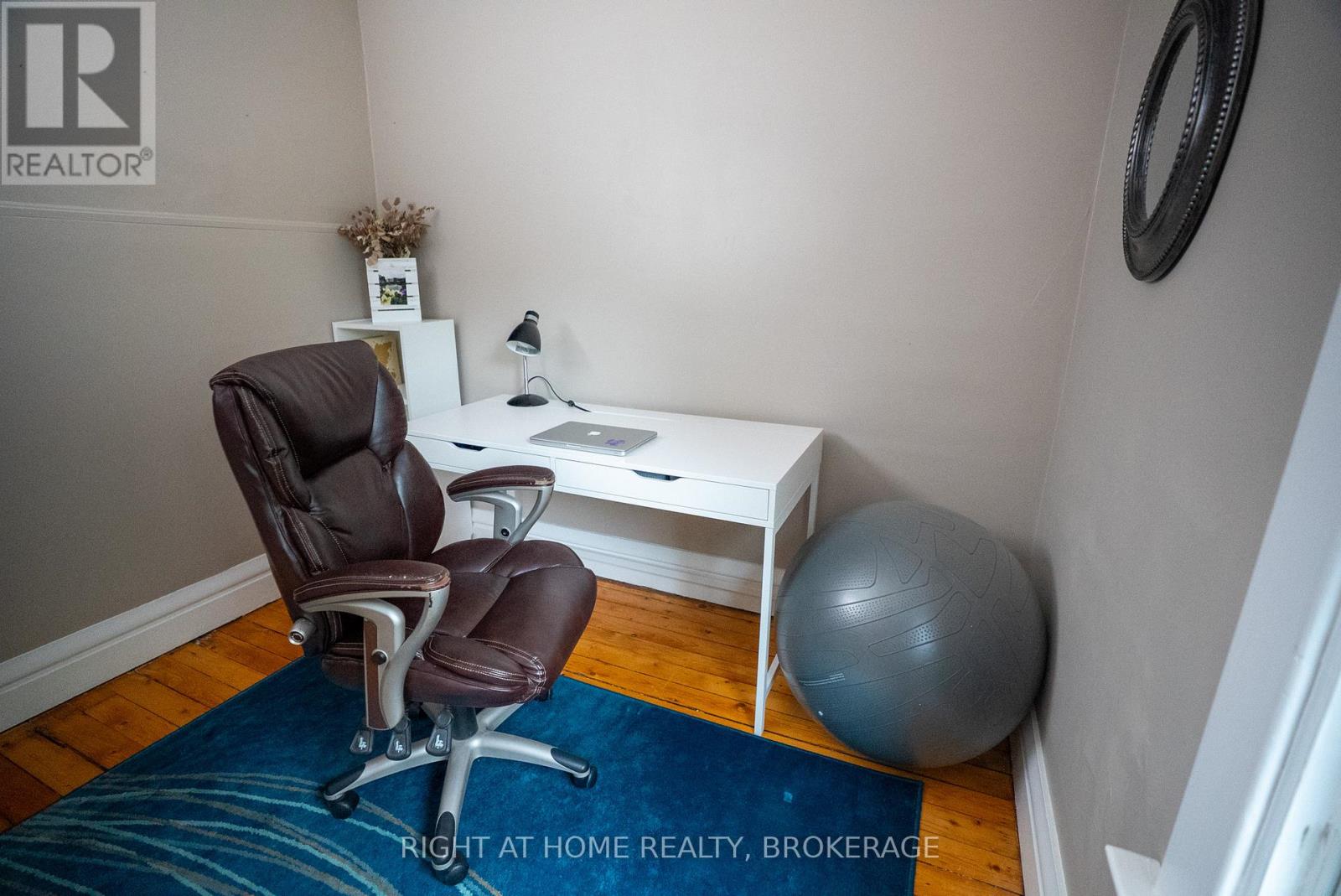 88 CHAPLIN AVENUE - 21