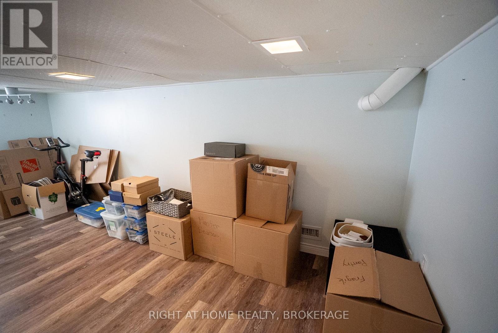88 CHAPLIN AVENUE — photo 33