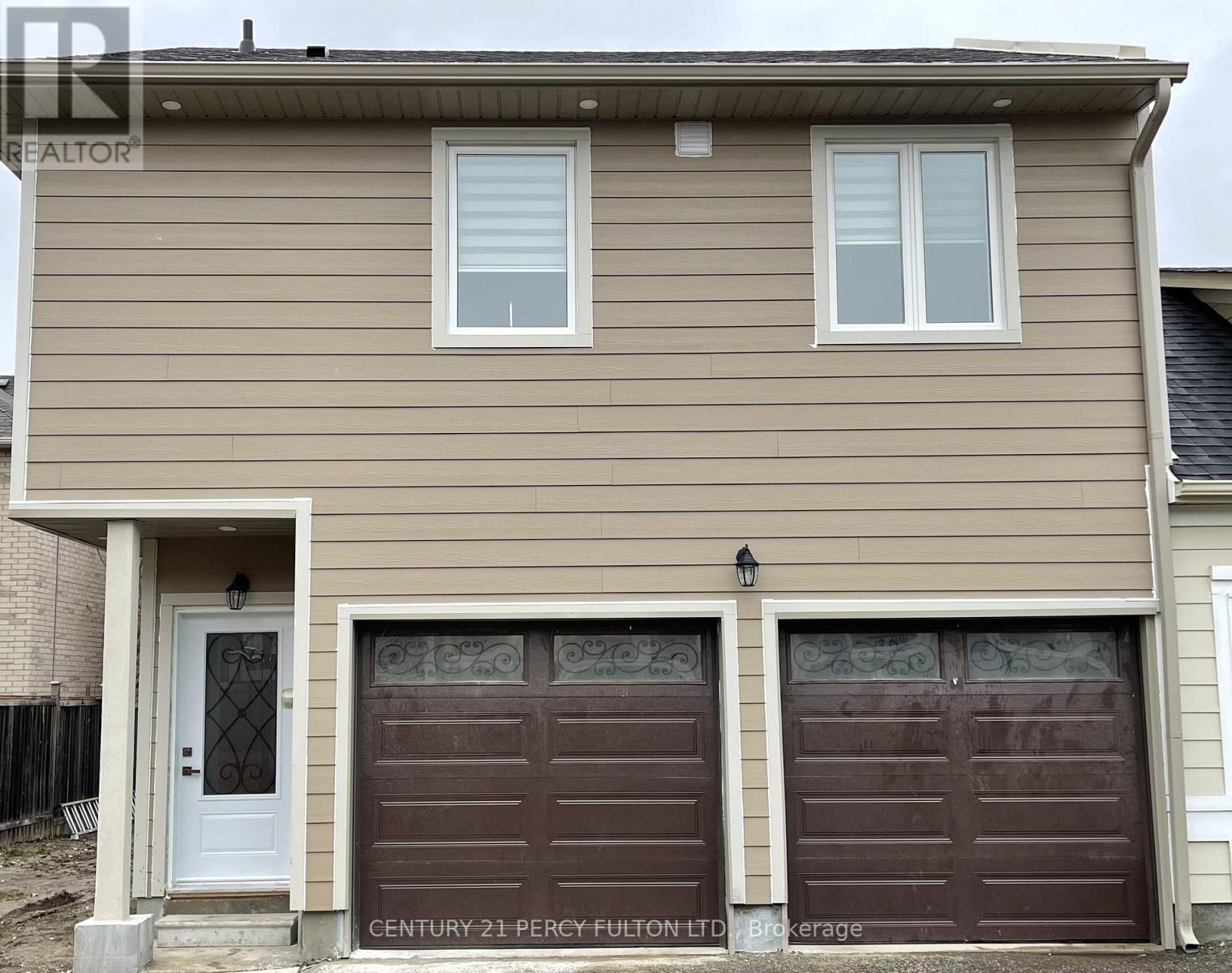 COACH - 530 COUNTRY GLEN