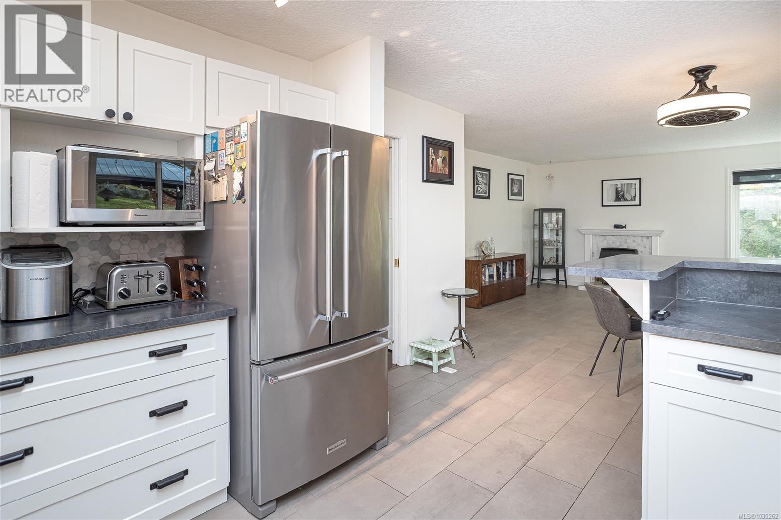  4816 Sea Ridge Drive, Saanich