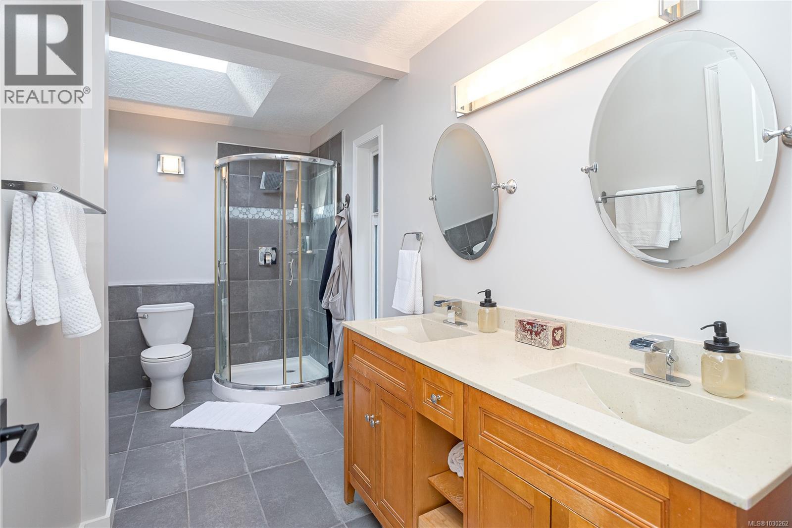  4816 Sea Ridge Drive, Saanich