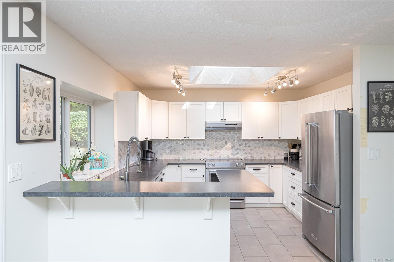  4816 Sea Ridge Drive, Saanich