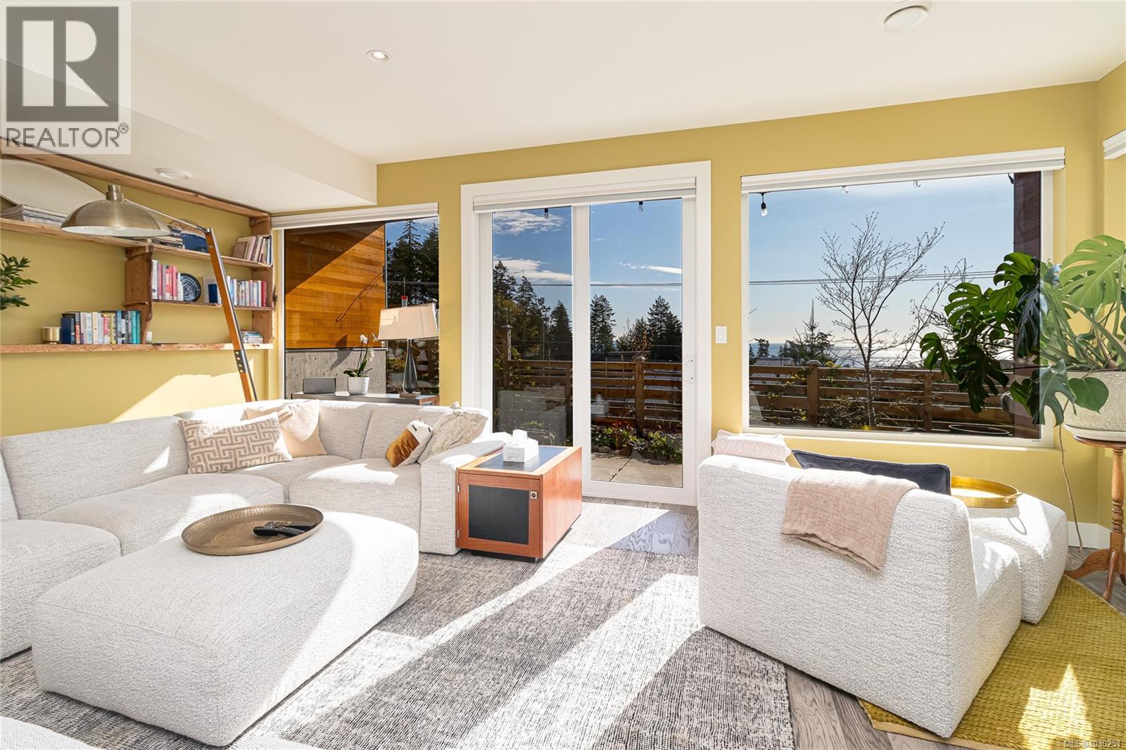 513 GURUNANK LANE - 32