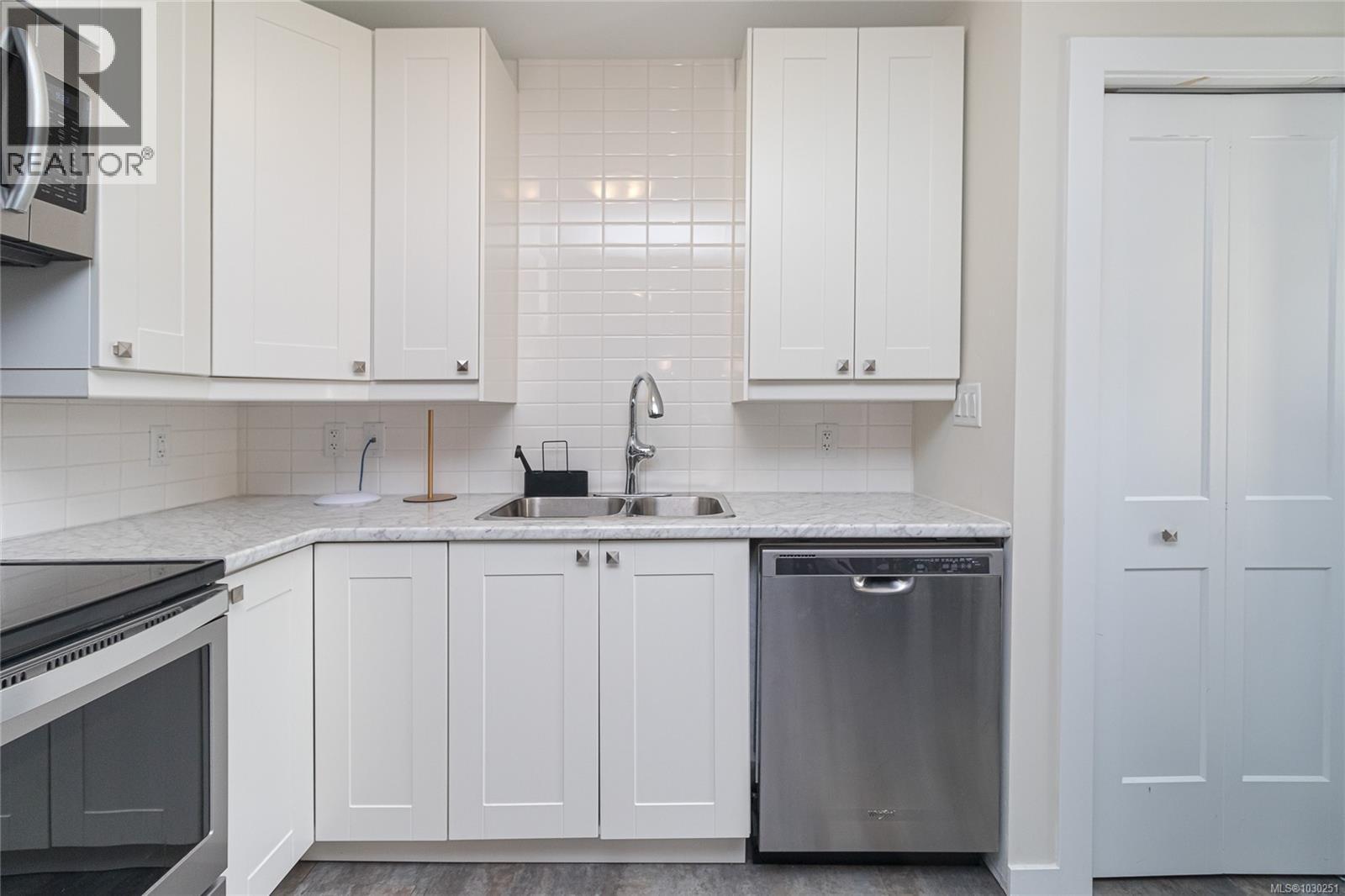 513 GURUNANK LANE - 37