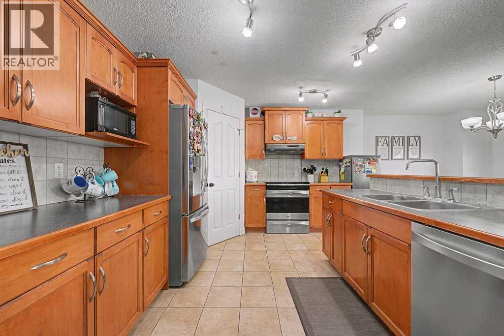 284 HAWKMERE VIEW - 13