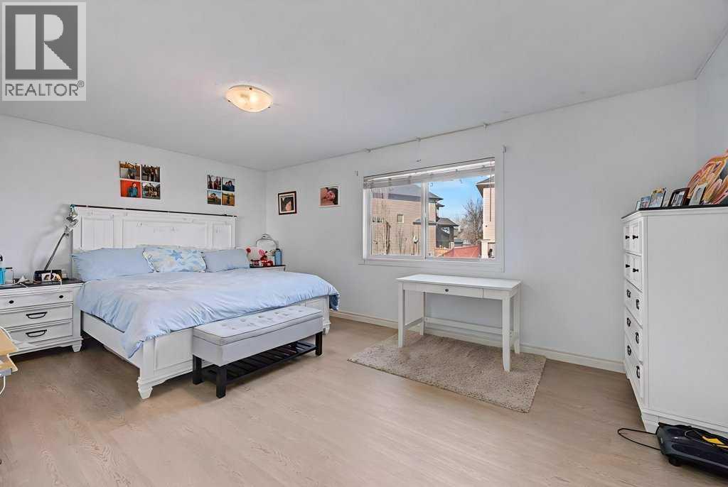 284 HAWKMERE VIEW - 27
