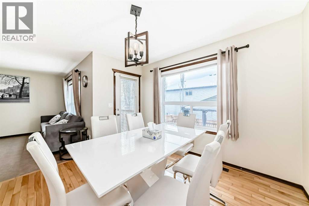 Single Family House for Sale in  Tuscany Ridge Crescent NW Tuscany Calgary 