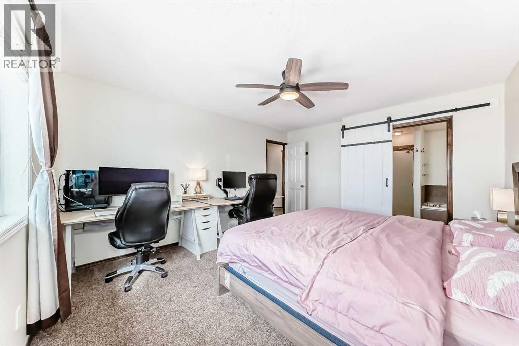 Single Family House for Sale in  Tuscany Ridge Crescent NW Tuscany Calgary 