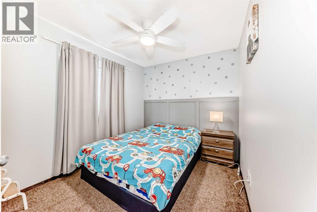 Single Family House for Sale in  Tuscany Ridge Crescent NW Tuscany Calgary 