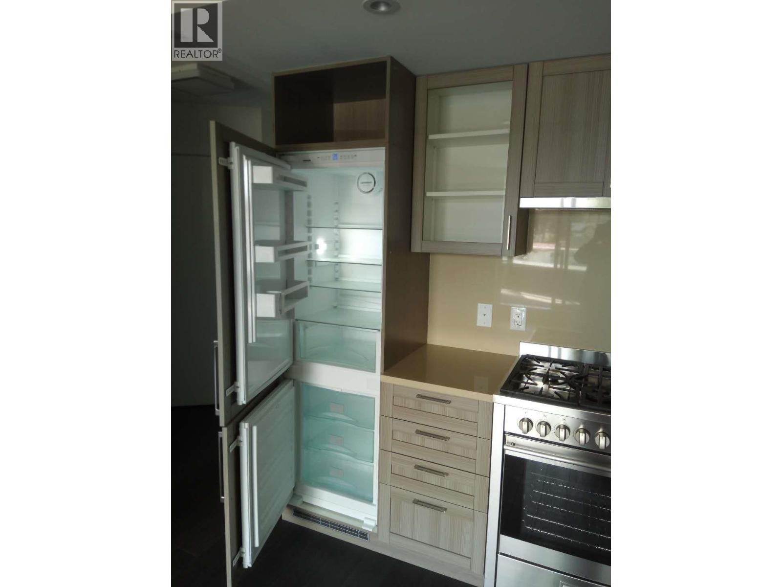 5470 ORMIDAL Street - photo 2