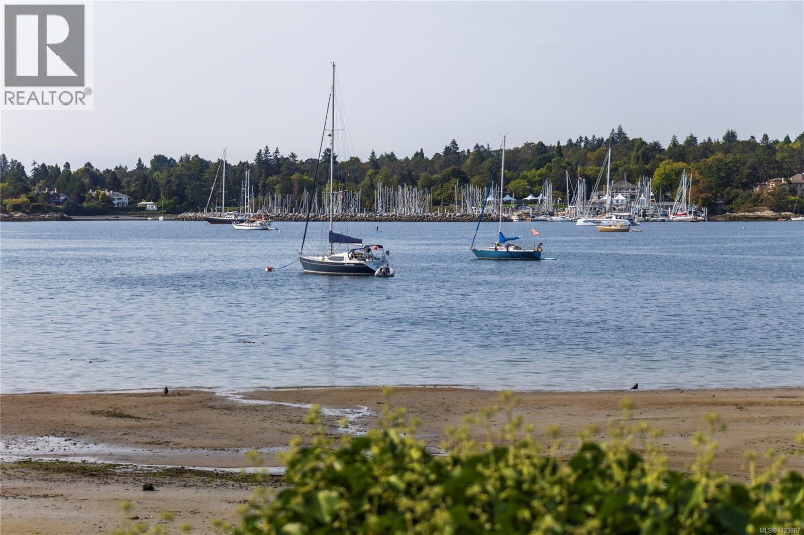  2710 Sea View Road, Saanich