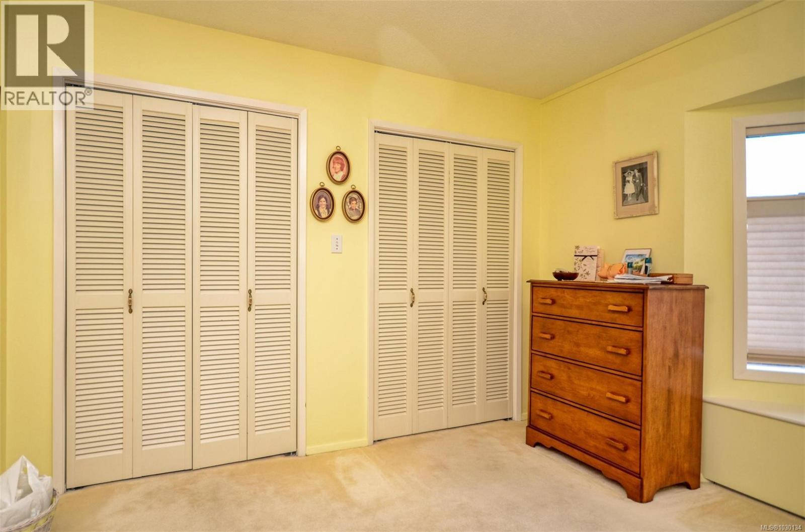  10502 Jocelyn Place, Sidney