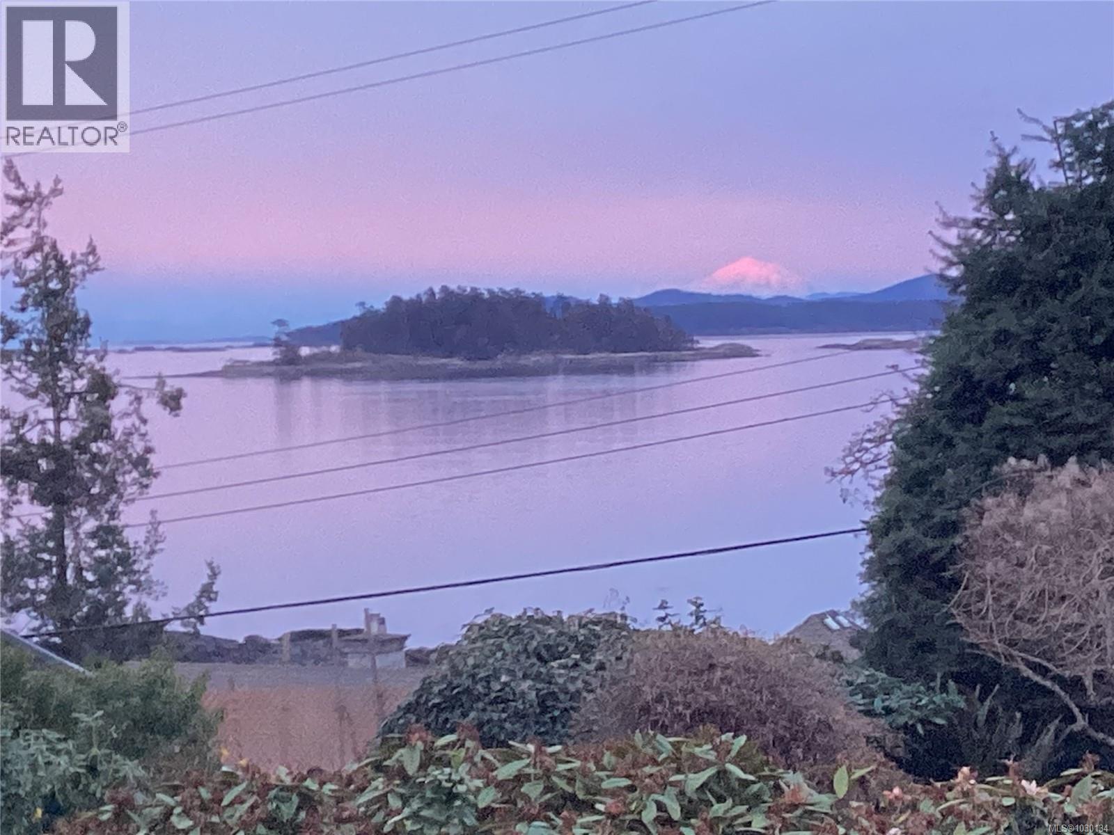  10502 Jocelyn Place, Sidney