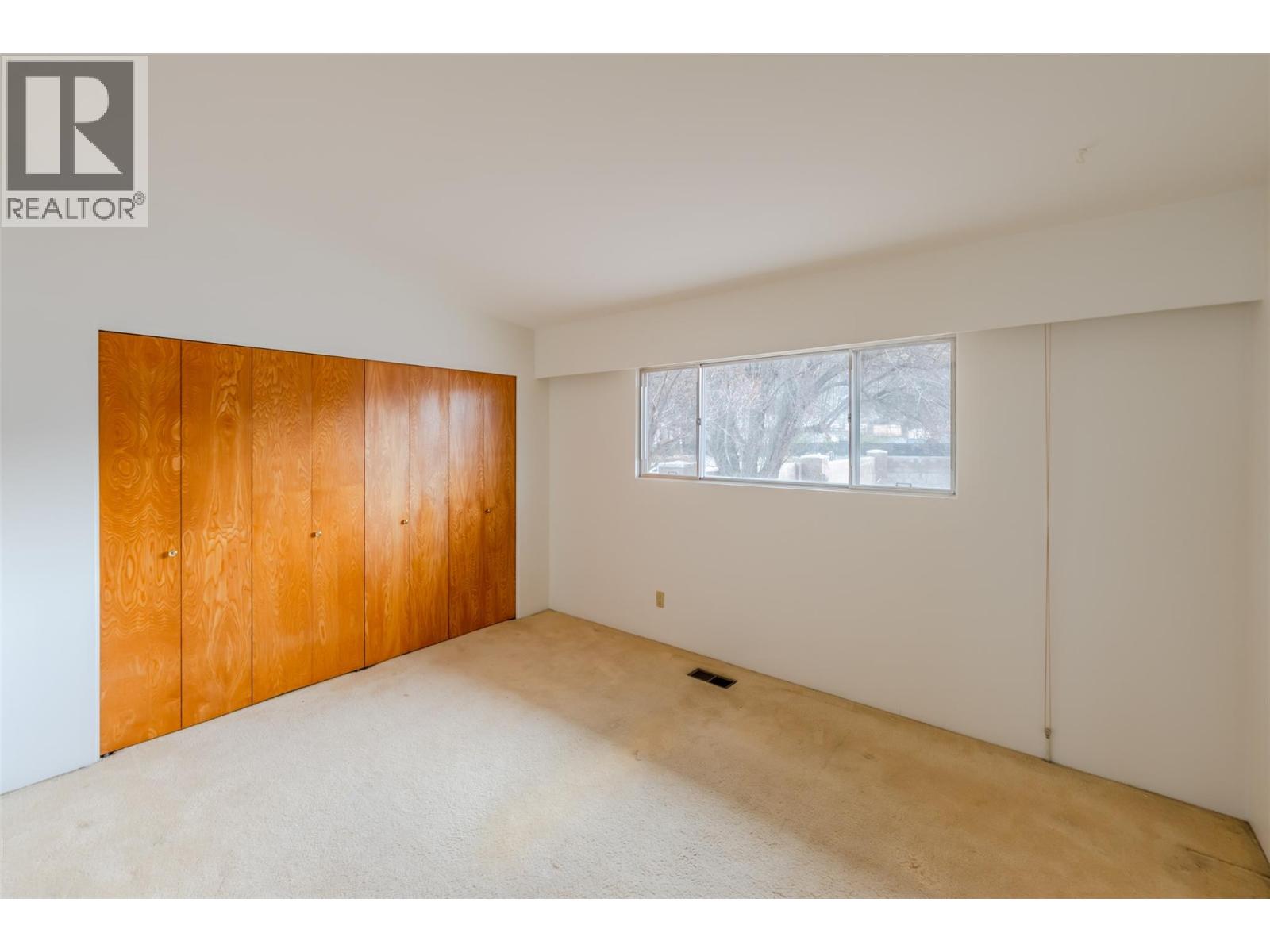 102 Derenzy Place, Penticton