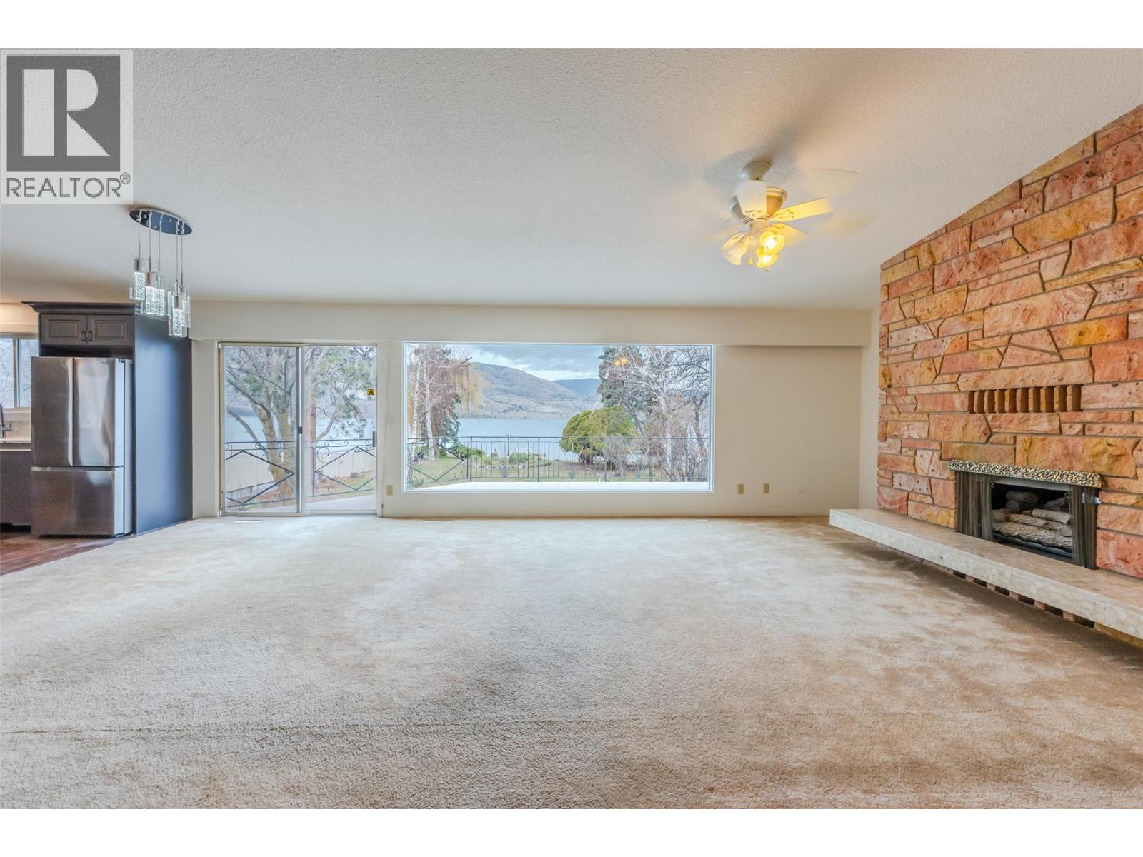 102 Derenzy Place, Penticton