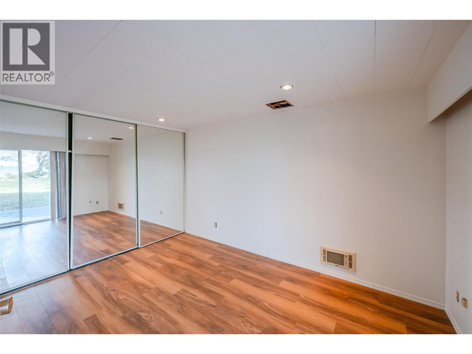 102 Derenzy Place, Penticton