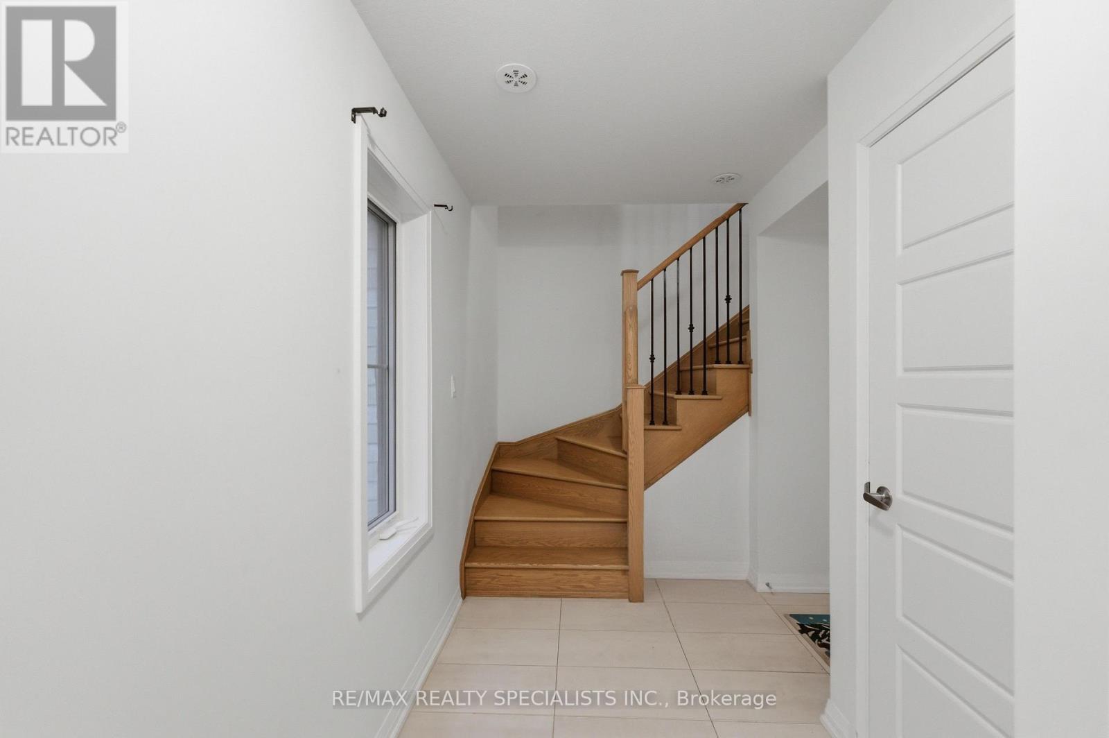 5 NORWICH CRESCENT